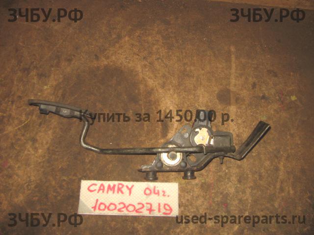 Toyota Camry 5 (V30) Педаль газа