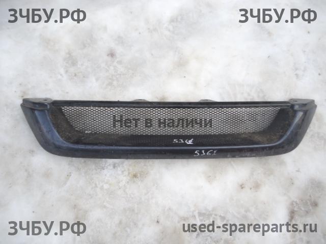 Honda CR-V 3 Решетка радиатора