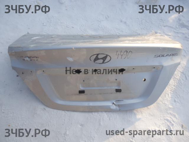 Hyundai Solaris 1 Крышка багажника
