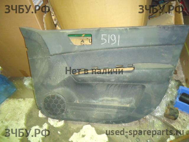 Hyundai Getz Обшивка двери передней правой