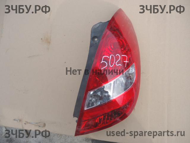 Hyundai i20 (1) Фонарь правый