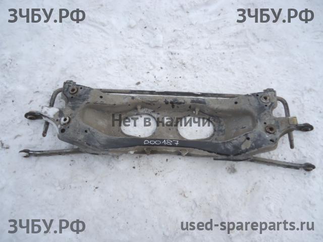 Ford Mondeo 3 Балка задняя поперечная