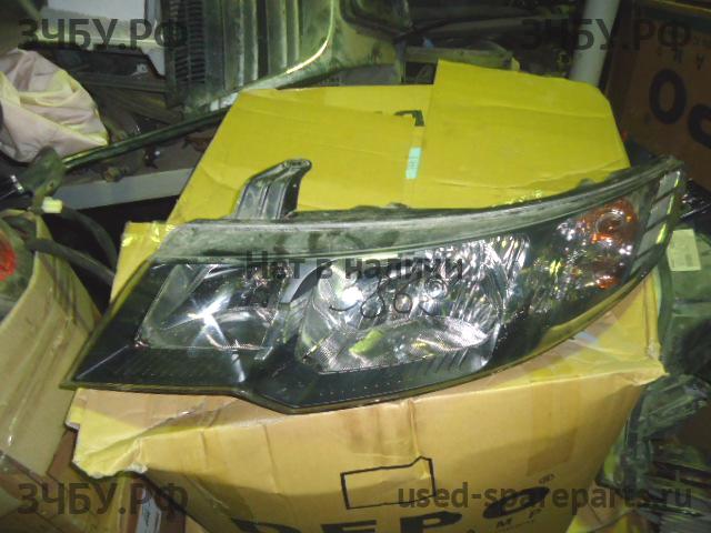 KIA Cerato 2 Фара левая