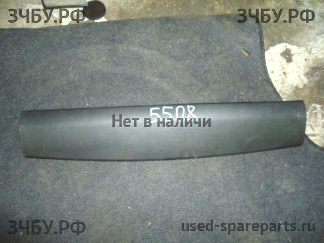 Mazda CX-5 (1) Накладка крышки багажника