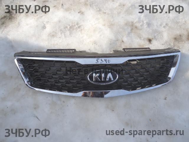 KIA Cerato 2 Решетка радиатора