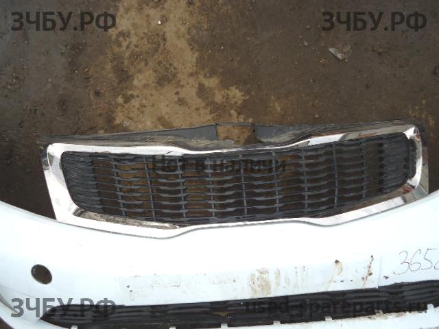 KIA Rio 3 Решетка радиатора