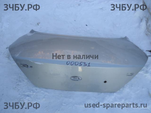 KIA Rio 1 Крышка багажника