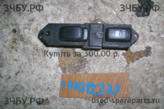 Mitsubishi Pajero/Montero 3 Кнопка стеклоподъемника передняя правая