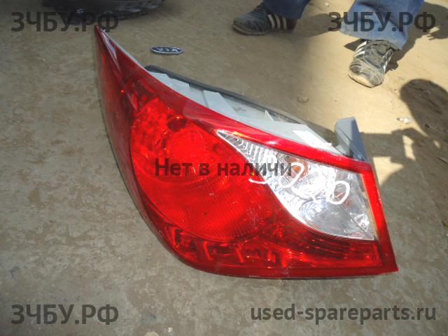 Hyundai Sonata 6 (YF) Фонарь левый