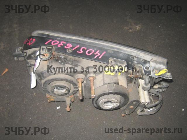 Lexus GS (1) 300 Фара правая
