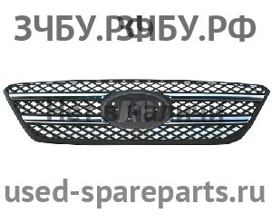 KIA Ceed 1 Решетка радиатора