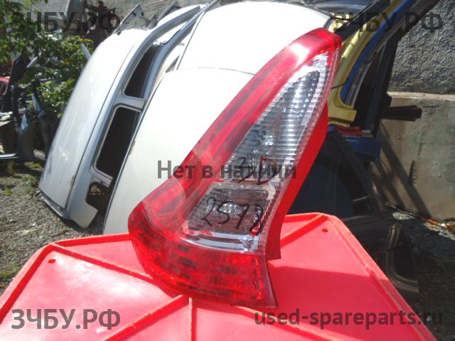 Citroen C4 (1) Фонарь левый