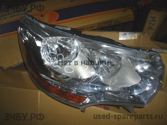 Citroen C4 (2) Фара правая