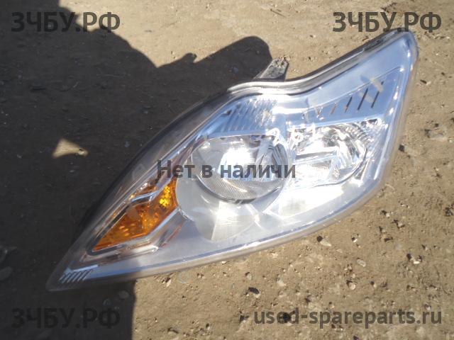 Ford Focus 2 (рестайлинг) Фара левая