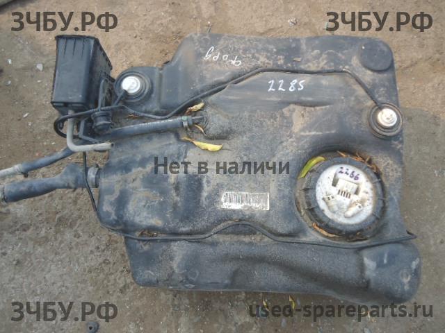 Ford Focus 1 Бак топливный