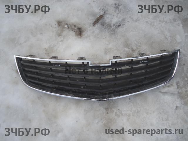 Chevrolet Cruze 1 Решетка радиатора