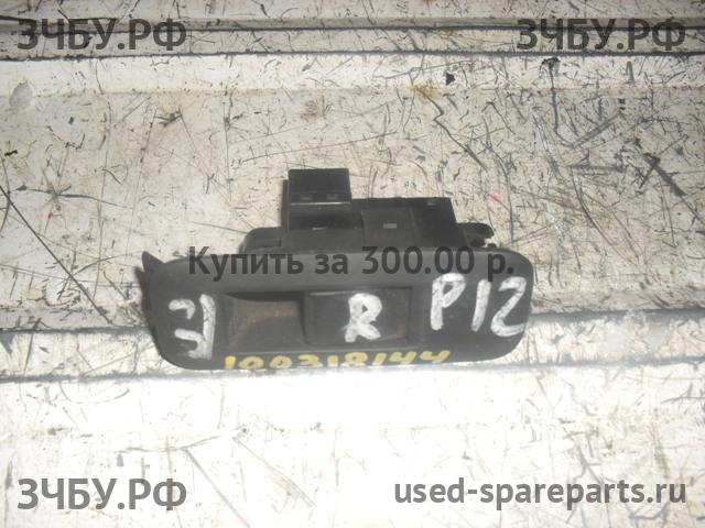 Nissan Primera P12 Кнопка стеклоподъемника