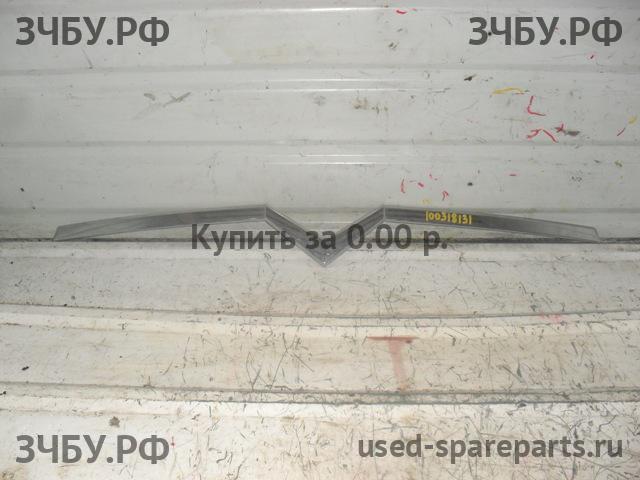 Citroen C4 (1) Накладка
