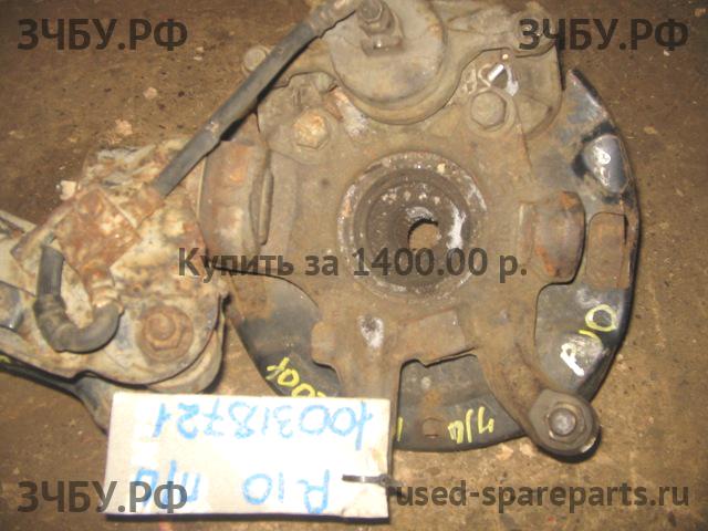 Nissan Primera P10 Кулак поворотный передний левый (со ступицей)
