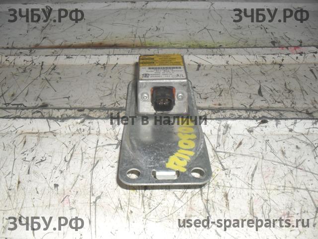 Lexus RX (1) 300 Датчик удара AIR BAG (SRS)