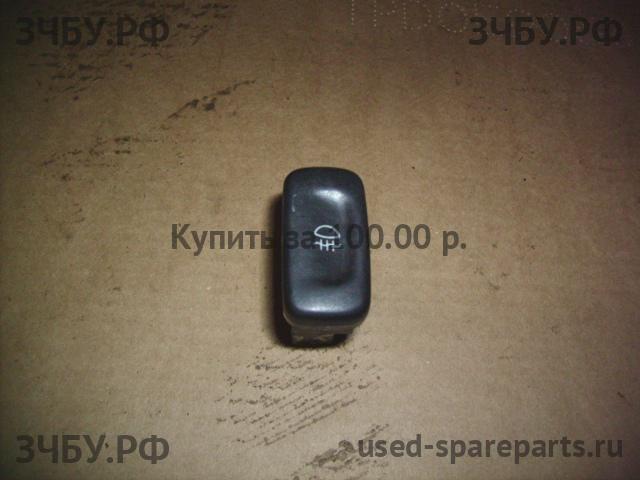 Nissan Primera P10 Кнопка