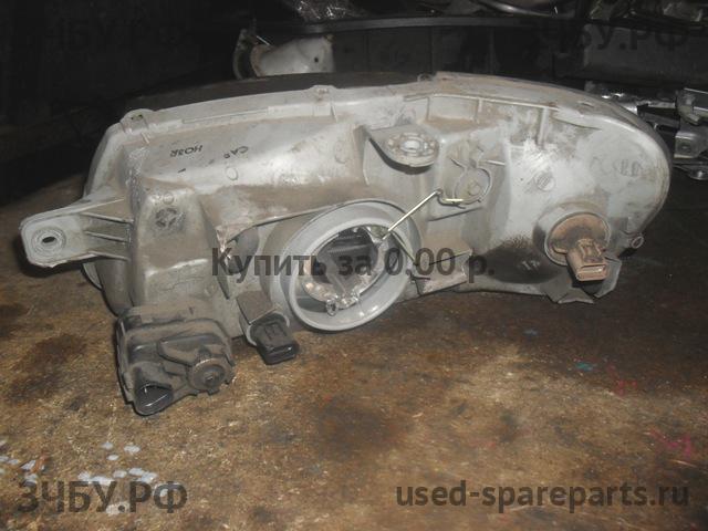 Hyundai Accent 1 Фара правая