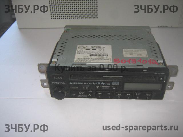 Mitsubishi Pajero/Montero 3 Магнитола