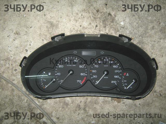 Peugeot 206 Панель приборов