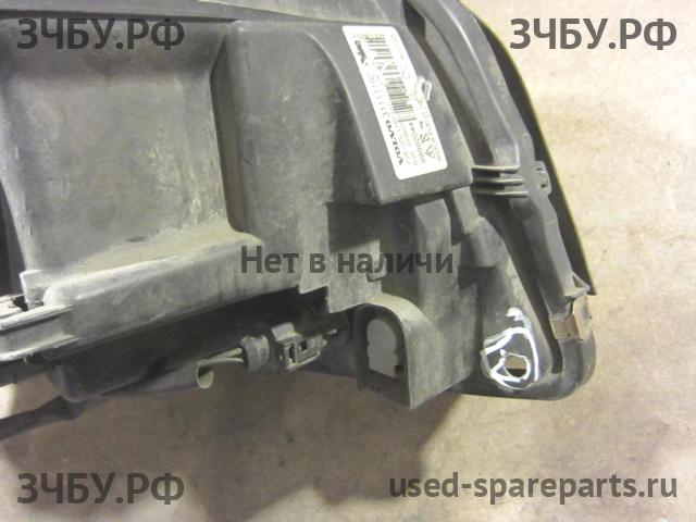Volvo XC-90 (1) Фара левая