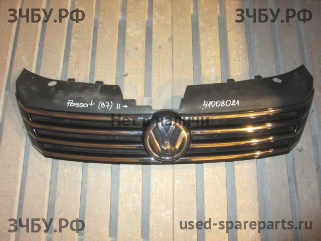 Volkswagen Passat B7 Решетка радиатора