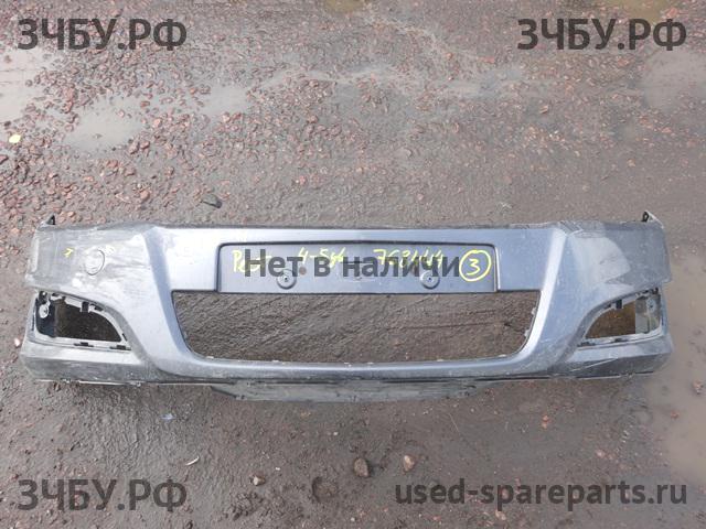 Opel Astra H Бампер передний