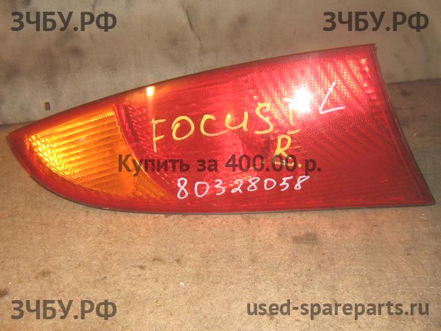 Ford Focus 1 Фонарь правый