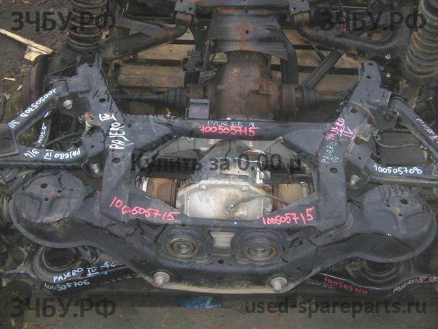 Mitsubishi Pajero/Montero 4 Балка задняя поперечная