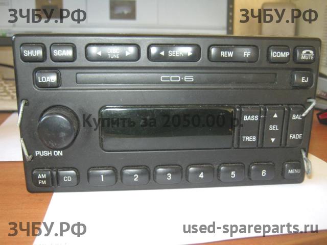 Ford Escape 1 Магнитола