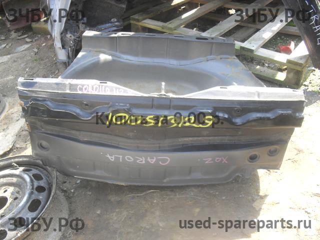 Toyota Corolla (E12) Панель задняя