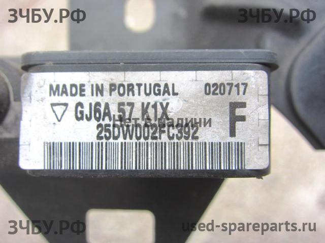 Mazda 6 [GG] Датчик удара AIR BAG (SRS)