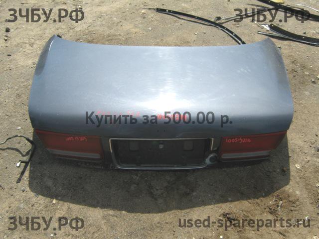 Mazda 929 [HC] Фонарь правый