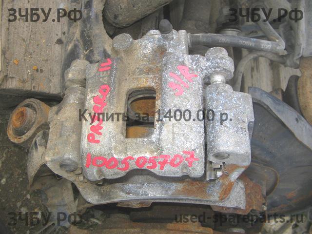 Mitsubishi Pajero/Montero 4 Суппорт задний правый (в сборе со скобой)