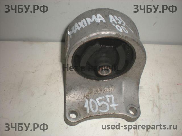 Nissan Maxima 3 (CA33) Отражатель