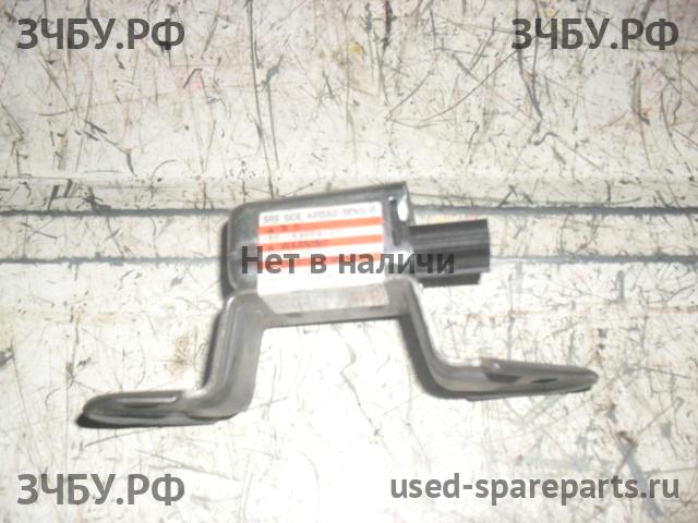 Subaru Impreza 2 (G11) Датчик удара AIR BAG (SRS)