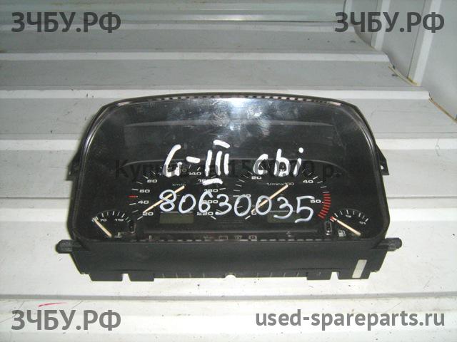 Volkswagen Golf 3 Панель приборов