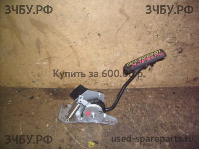 Subaru Legacy Outback 3 (B13) Педаль газа