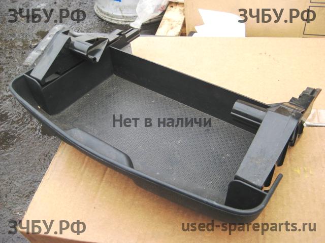 Citroen C5 (1) Бардачок