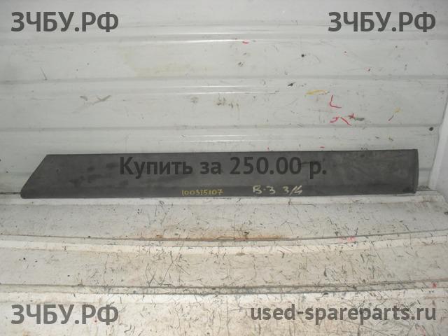 Volkswagen Passat B3 Молдинг двери задней левой