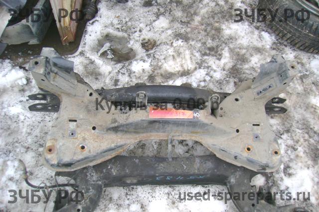 Volvo V40 (1) Балка задняя поперечная