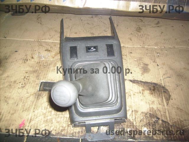 Mazda 626 [GD] Консоль между сиденьями (Подлокотник)