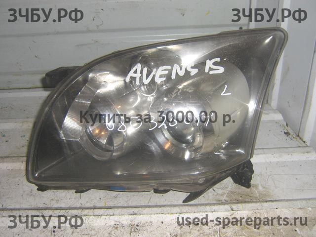 Toyota Avensis 2 Фара левая