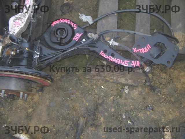 Nissan X-Trail 1 (T30) Рычаг задний правый