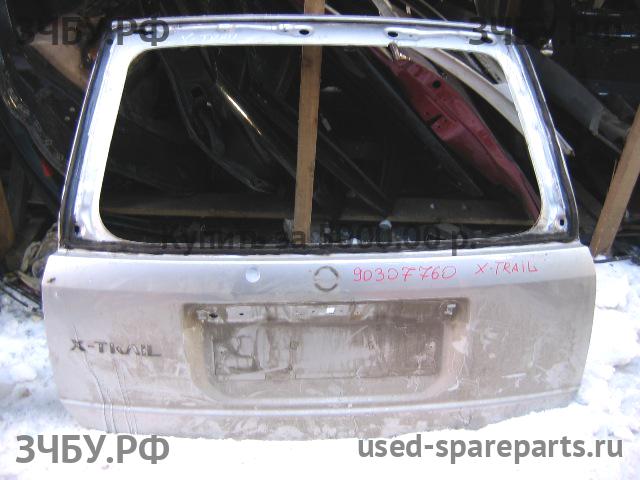 Nissan X-Trail 1 (T30) Дверь багажника