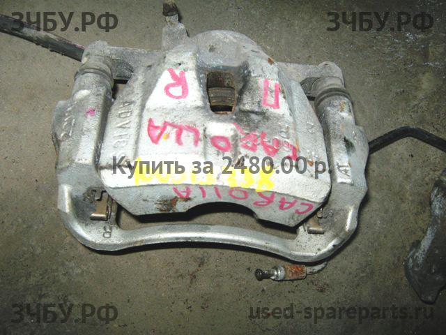 Toyota Corolla (E14 - E15) Суппорт передний правый (в сборе со скобой)